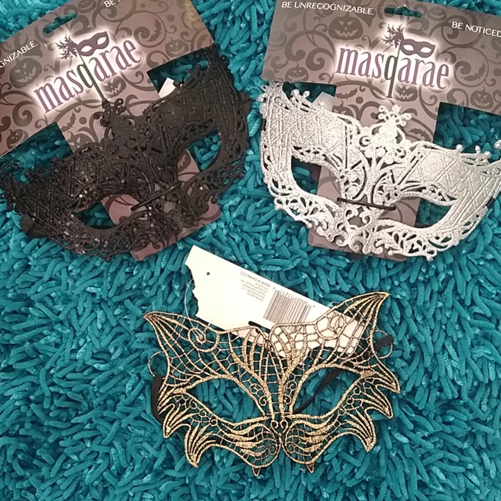 NEW Black Lace Masqarae Mask - Picture 2 of 7